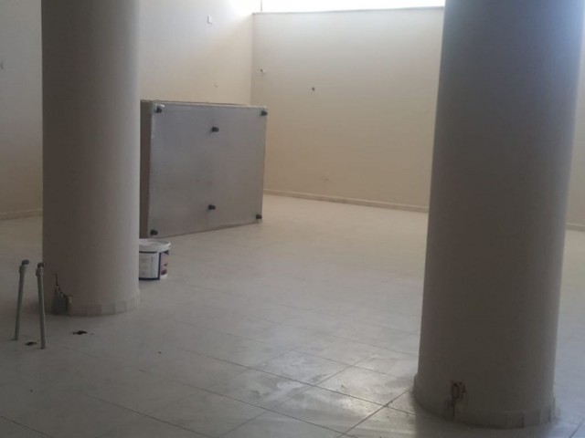 Warehouse To Rent in Karaoğlanoğlu, Kyrenia