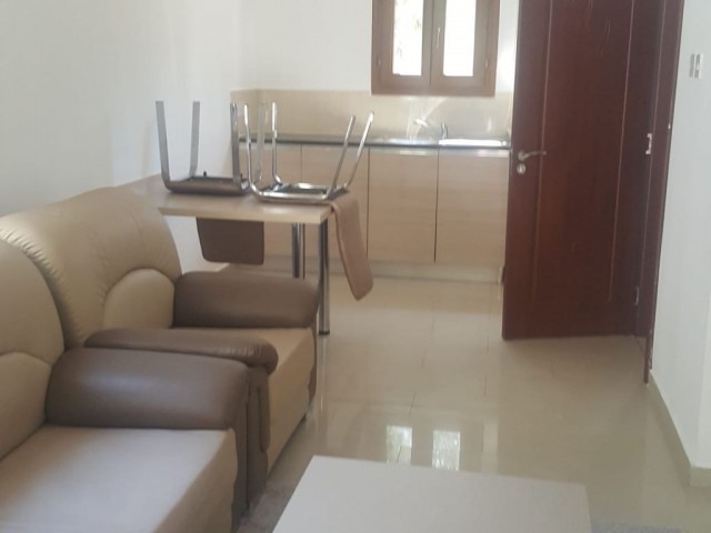 Flat To Rent in Karaoğlanoğlu, Kyrenia