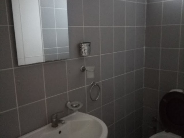 Flat To Rent in Girne Merkez, Kyrenia