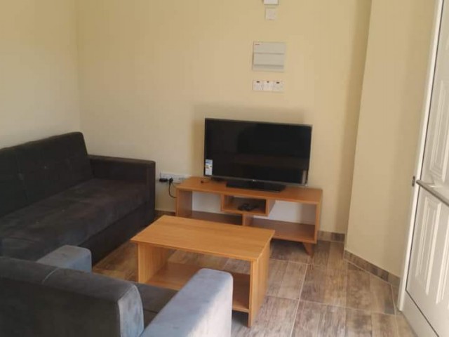 Flat To Rent in Karaoğlanoğlu, Kyrenia