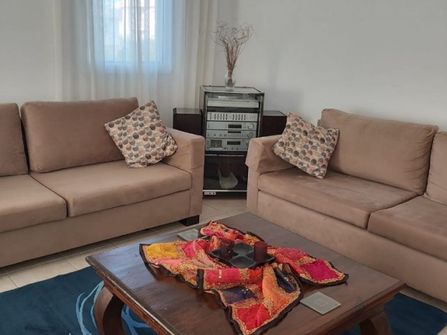 Flat To Rent in Girne Merkez, Kyrenia