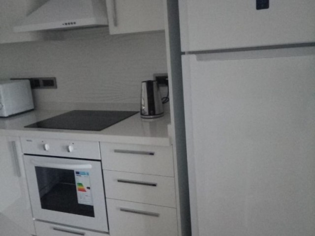 A LUXURIOUS 2 BEDROOM APARTMENT IN FEO RESIDENCE,  KYRENIA CITY CENTRE 