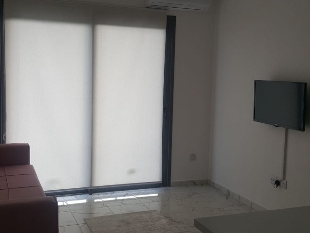 Flat To Rent in Zeytinlik, Kyrenia