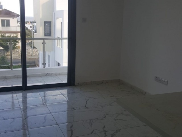 Flat For Sale in Zeytinlik, Kyrenia