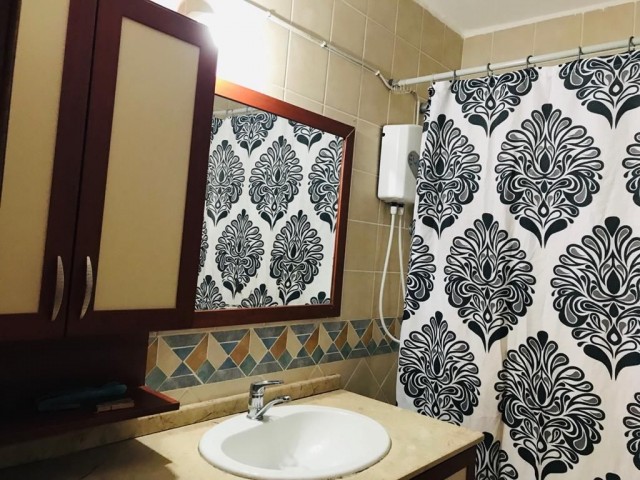 Flat To Rent in Girne Merkez, Kyrenia