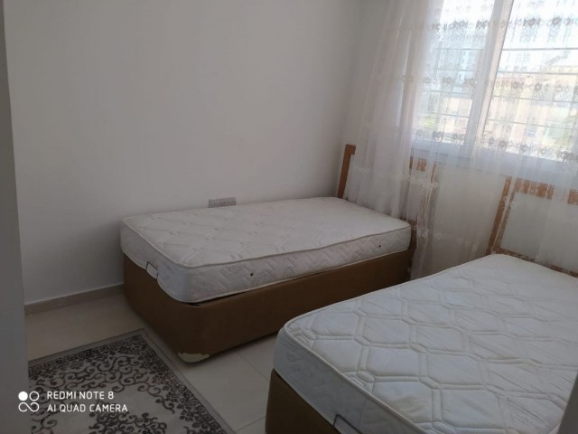 GİRNE MERKEZDE SIFIR FUL EŞYALI 2+1 KİRALIK  DAİRE