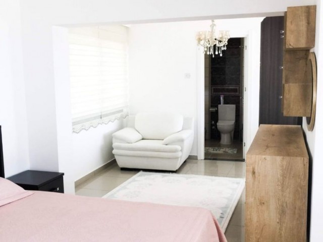 Flat To Rent in Lapta, Kyrenia