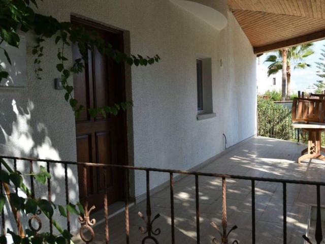 Detached House For Sale in Çatalköy, Kyrenia