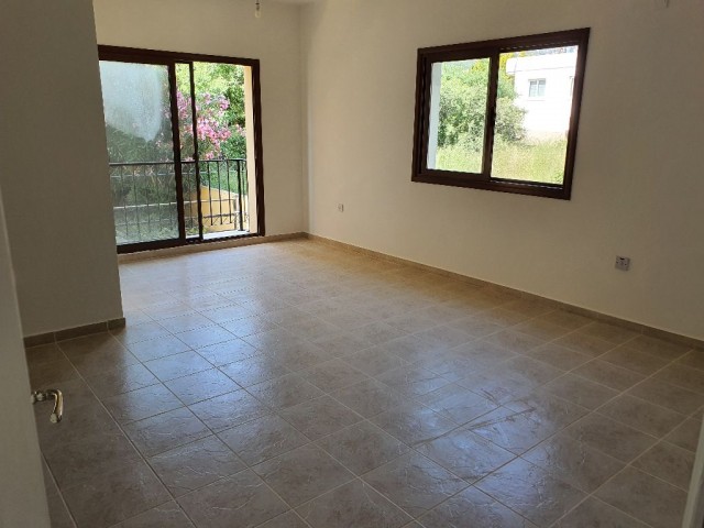 Flat For Sale in Doğanköy, Kyrenia