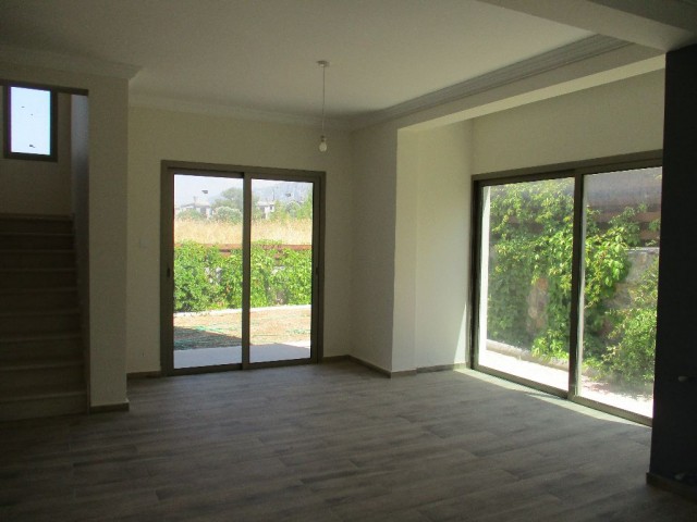 Villa For Sale in Alsancak, Kyrenia