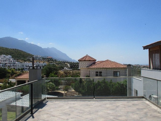 Villa For Sale in Alsancak, Kyrenia