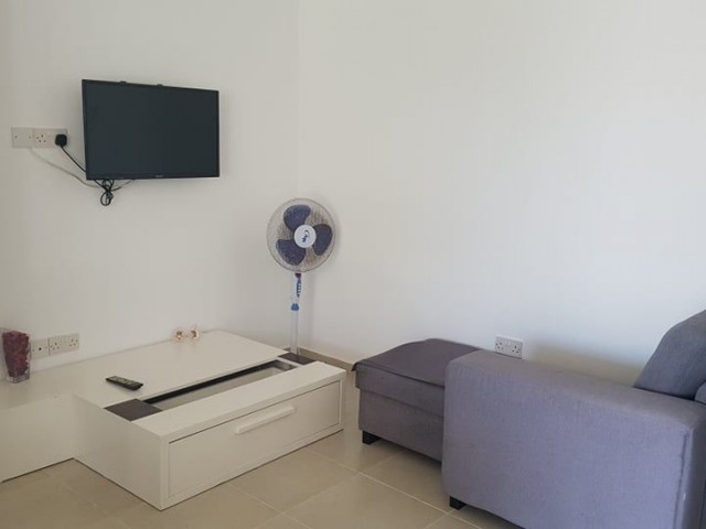 Flat To Rent in Karaoğlanoğlu, Kyrenia