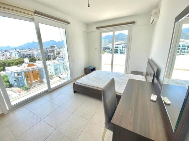 2 + 1 PENTHOUSE ZUM VERKAUF IN KYRENIA ZENTRUM!! ** 