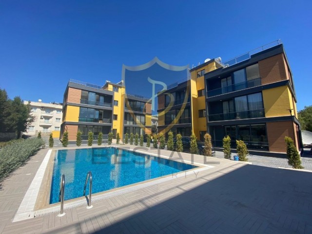 !! OPPORTUNITY PRICE!! 2+1 FLAT FOR SALE IN A COMPLETE WITH POOL IN ALSANCAK, KYRENIA!! ** 