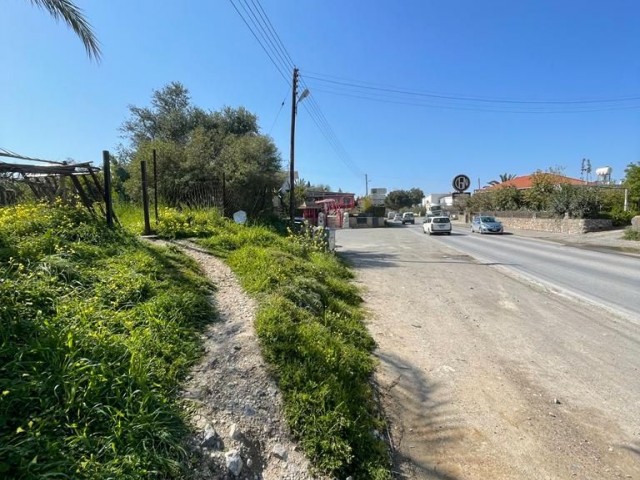 LAND FOR SALE IN ÇATALKOY, KYRENIA, ZERO TO THE HIGHWAY!! ** 