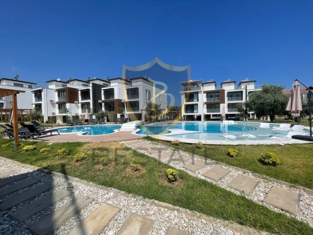 VOLL MÖBLIERTE MODERNE 3 + 1 VILLA ZU VERMIETEN IN KYRENIA MIT POOL IM OLIVENHAIN!! ** 