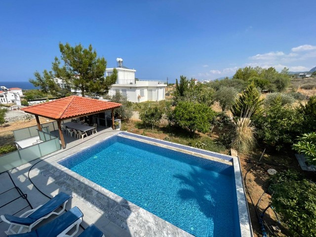 MODERN 4 + 1 LUXURY FURNISHED VILLA FOR RENT IN KYRENIA CATALKOY !! ** 