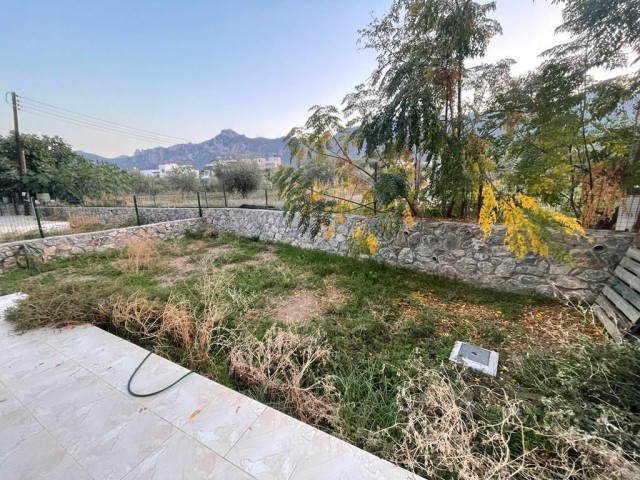 Flat For Sale in Karaoğlanoğlu, Kyrenia