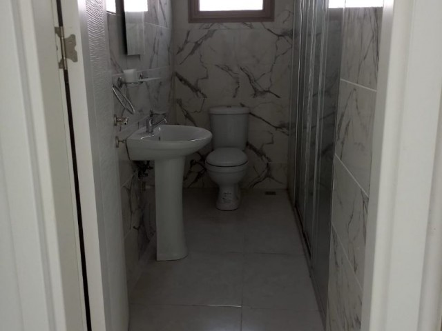 LEFKOŞA GÖNYELİ'DE TÜRK KOÇANLI 2+1 SATILIK DAİRE !!!