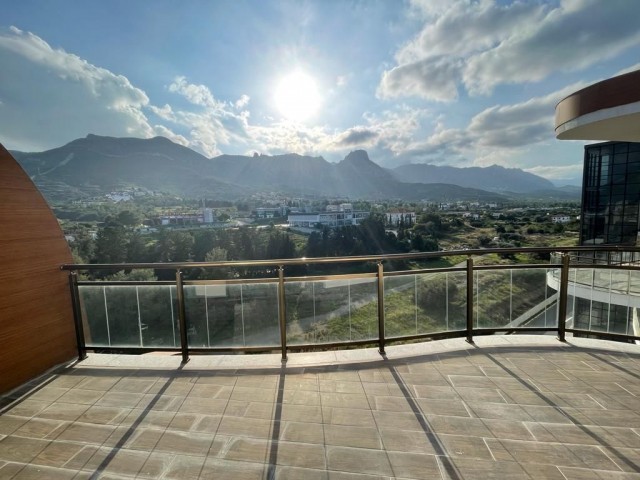 3+1 DUBLEX-PENTHOUSE ZU VERMIETEN IM KYRENIA CENTER FEO ELEGANCE !!!