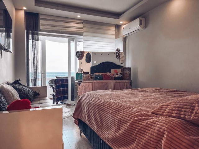 ULTRA-LUXURIÖSE 3+1-WOHNUNG MIT VOLLSTÄNDIGEM MEERBLICK IN KYRENIA KASHKAR COURT REGION !!!