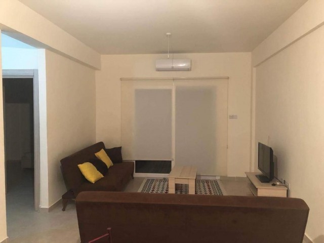 MÖBLIERTE MÖBLIERTE 2+1 WOHNUNG ZU VERKAUFEN IN KLEINEM KAYMAKLI IN LEFKOŞA !!!