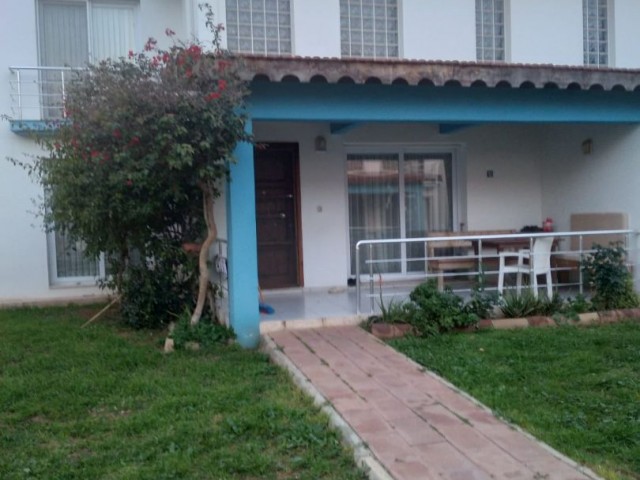 OPPORTUNITY TWIN VILLA FOR SALE IN İSKELE BAFRA WALKING DISTANCE TO THE BEACH!!