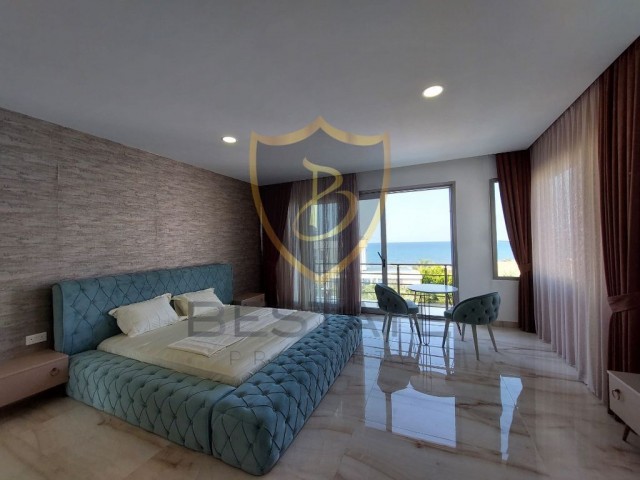 ULTRA-LUXURIÖSE 7+2 SEA ZERO VILLA ZU VERMIETEN IN KYRENIA ALAGADİ !!