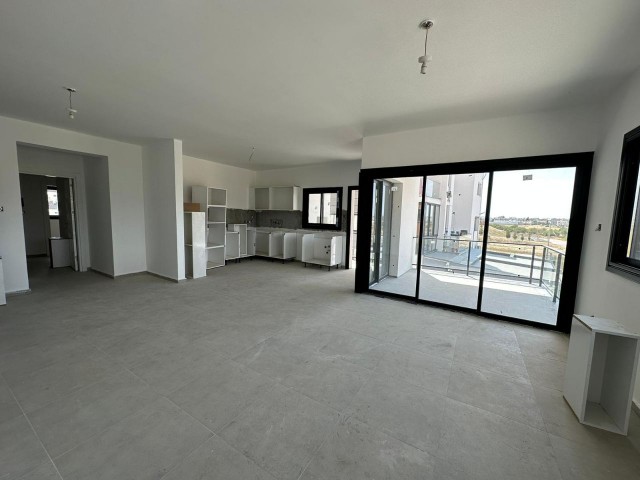 TURKISH KOÇANLI 135 m2 2+1 PENTHOUSE FOR SALE IN NICOSIA KIZILBAŞTA !!