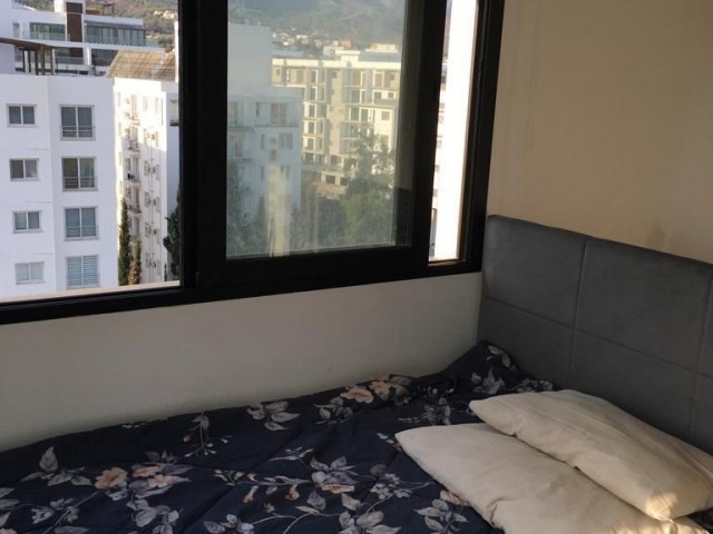 GİRNE MERKEZ'DE KİRALIK 3+1 EŞYALI PENTHOUSE !!