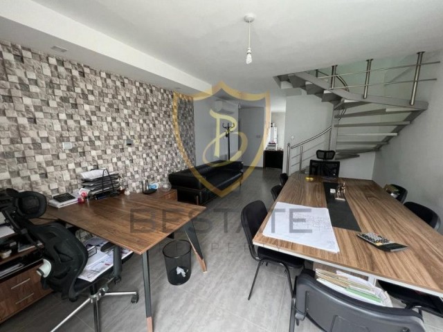 GİRNE MERKEZ'DE OFİS İZİNLİ FIRSAT FİYATLI SATILIK 2+1 LOFT  DAİRE !!