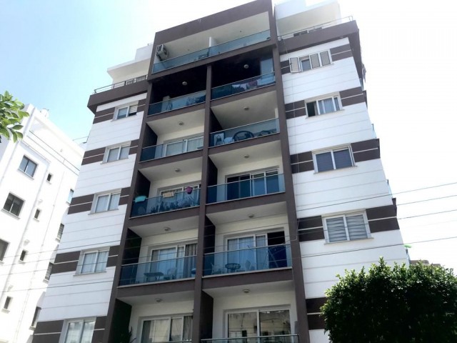 GİRNE MERKEZ'DE FULL EŞYALI SATILIK 2+1 DAİRE !!