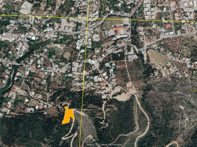 GREAT LAND WITH MOUNTAIN AND SEA VIEW IN KYRENIA LAPTA!!