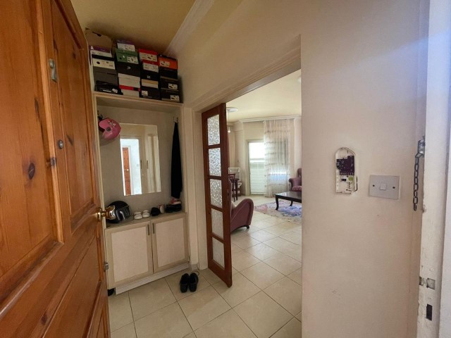 آپارتمان 3+1 برای فروش در محله GIRNE ترکیه!!