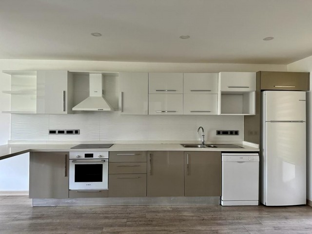 2+1 FLAT FOR SALE IN FEO ELEGANCE SITE IN KYRENIA CENTER !!