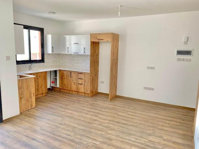 3+1 ZERO FLAT FOR SALE IN ALSANCAK, KYRENIA!!