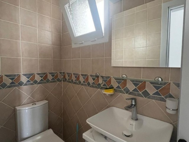 3+1 WOHNUNG ZU VERMIETEN IN KYRENIA CENTER PATARA STANDORT!!