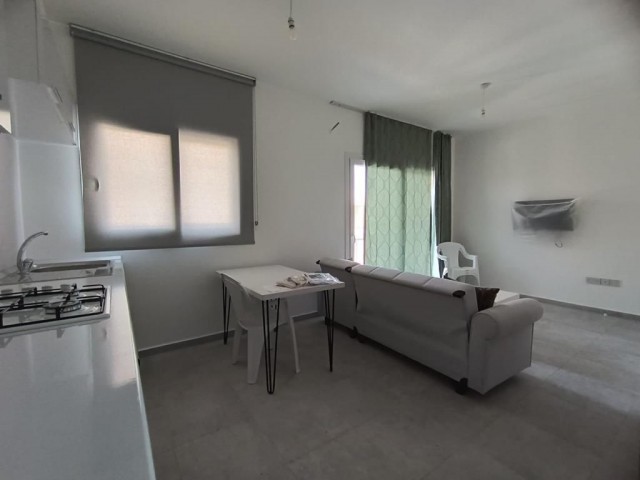 PENTHOUSE UND 2+1 WOHNUNGEN ZUM VERKAUF IN NICOSIA GÖNYELİ MIT GELEGENHEIT !!