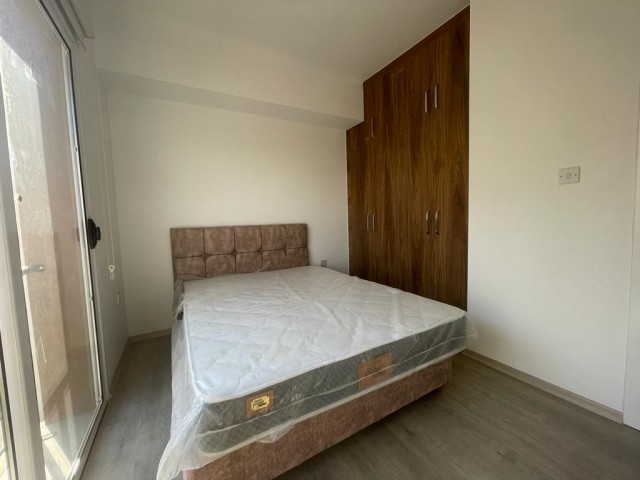 LEFKOŞA GÖNYELİ'DE SIFIR BİNA FULL EŞYALI 2+1 DAİRE !!