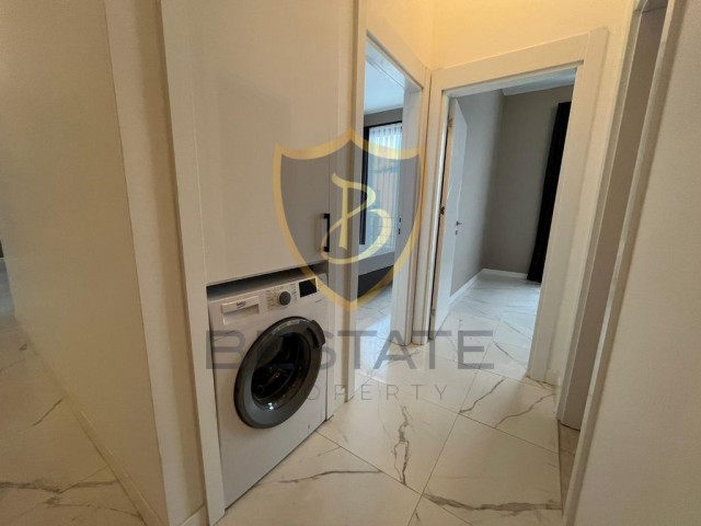 LUXURIÖSE NEU MÖBLIERTE 1+1-WOHNUNG ZUM VERKAUF IN ALSANCAK, KYRENIA!!