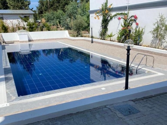 3+1 VILLA MIT MEERBLICK UND GEMEINSCHAFTSPOOL IN KARŞIYAKA, KYRENIA!!