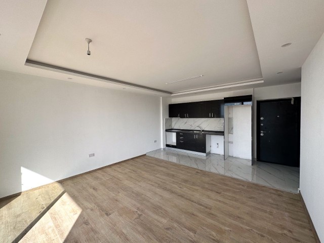 2+1 FLAT FOR SALE ON KYRENIA BELLAPAIS ROAD!!