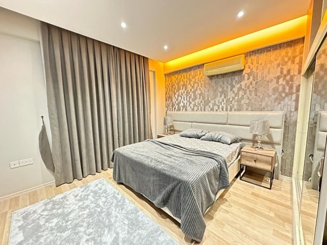 آپارتمان 4+1 برای فروش در کوچانلی ترکیه با مساحت 200 متر مربع در مرکز گیرنه!!
