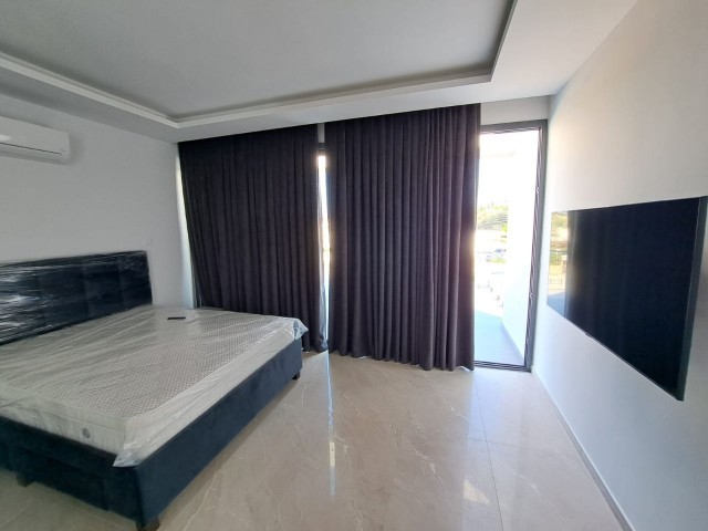 4+1 VILLA MIT PRIVATEM POOL IN GIRNE ÇATALKÖY ZU VERKAUFEN!!