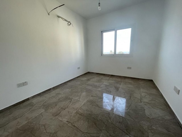 1+1 FLAT FOR SALE IN A SITE WITH POOL IN GIRNE ALSANCAK!!