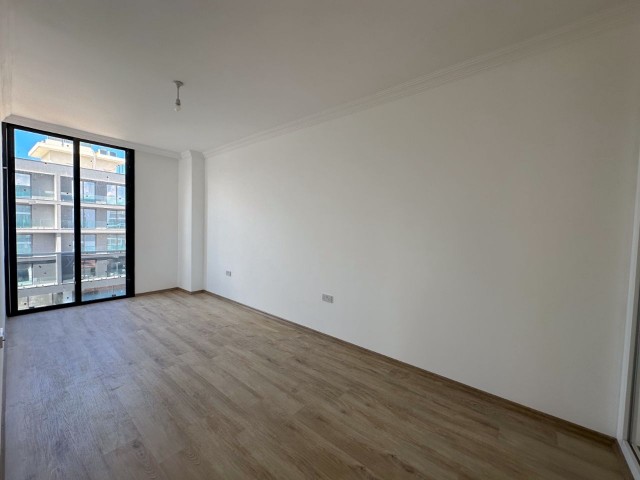 2+1 WOHNUNG MIT GEWERBLICHER GENEHMIGUNG ZU VERKAUFEN IN KARAKUM, KIRNE, AN DER STRASSE MIT BERGBLICK!!