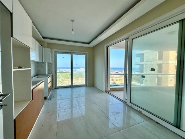 3+1 FLAT FOR SALE WITH UNINTERRUPTED SEA VIEW IN A SEAFRONT COMPLEX IN KYRENIA CENTER!!