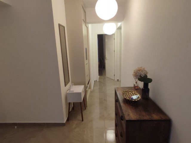 FULLY FURNISHED 3+1 FLAT FOR SALE IN KYRENIA CENTER WITH TURKISH KOÇANLI!!