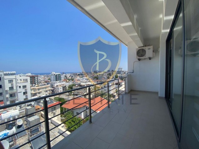 GİRNE MERKEZ'DE PANORAMİK MANZARALI KİRALIK 3+1 PENTHOUSE !!