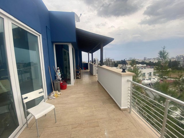 2+1 PENTHOUSE FLAT FOR SALE IN KYRENIA CENTER WITH MOUNTAIN AND SEA VIEW!!